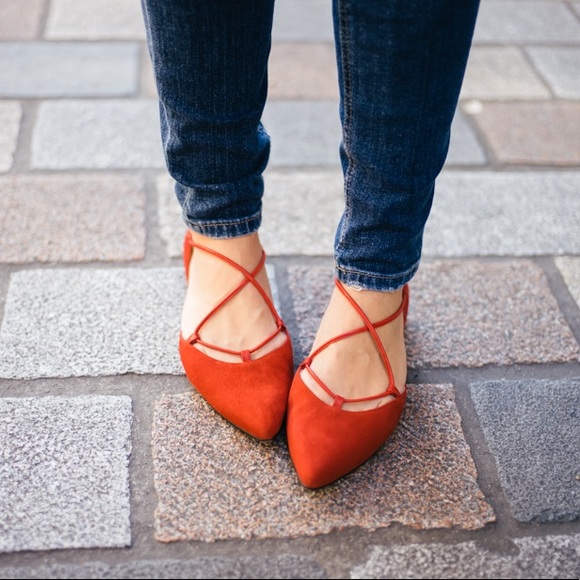 Stuart Weitzman Gillian Flat (Red) - Picture 10 of 10